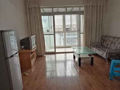 高水片区 圣苑林居两房1250元/月