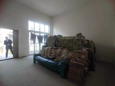 东辰片区 岷山拾阶公馆2期四房283万