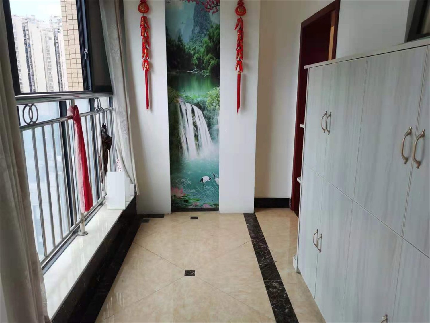 绵阳南湖汽车站片区 神州南都一期三房2200元/月 绵阳租房