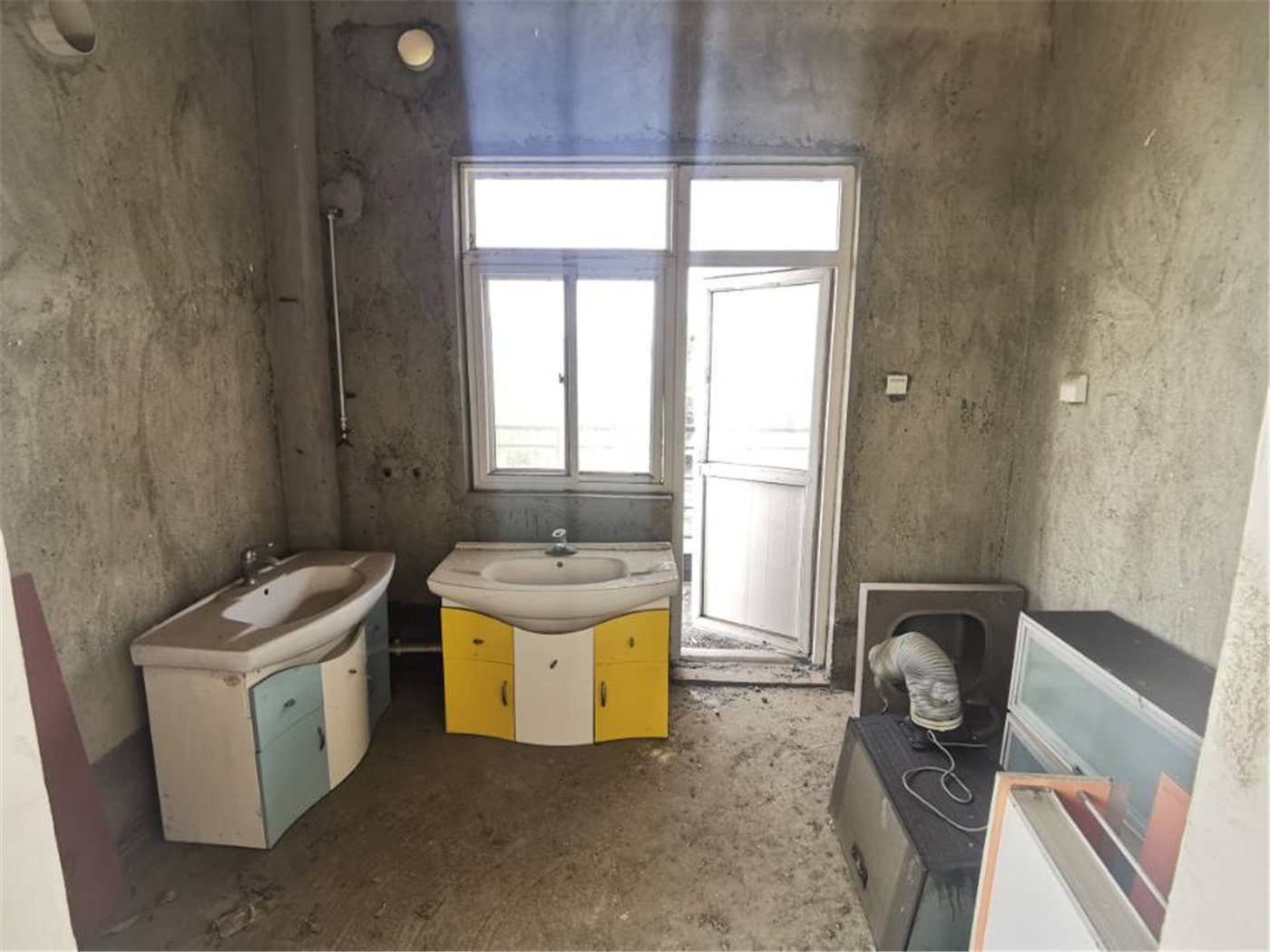 绵阳桑林坝片区 小岛花园城一期(别墅)四房310万 绵阳二手房