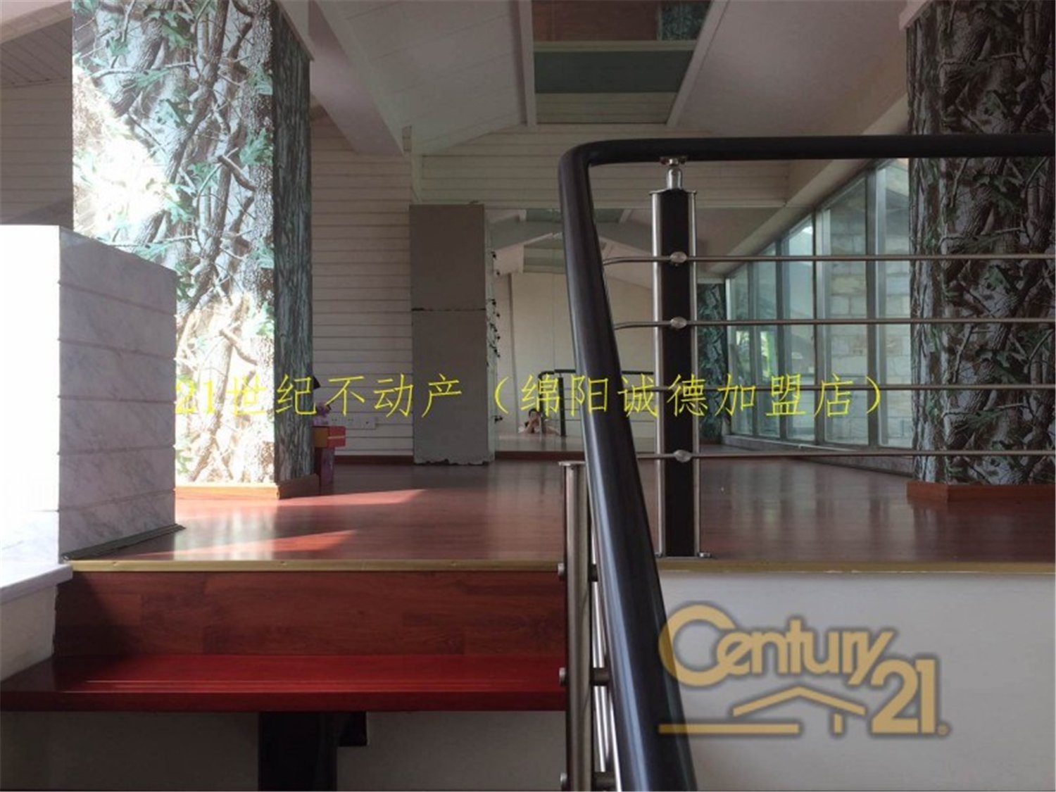 绵阳桑林坝片区 小岛花园城二期水语郡五房260万 绵阳二手房