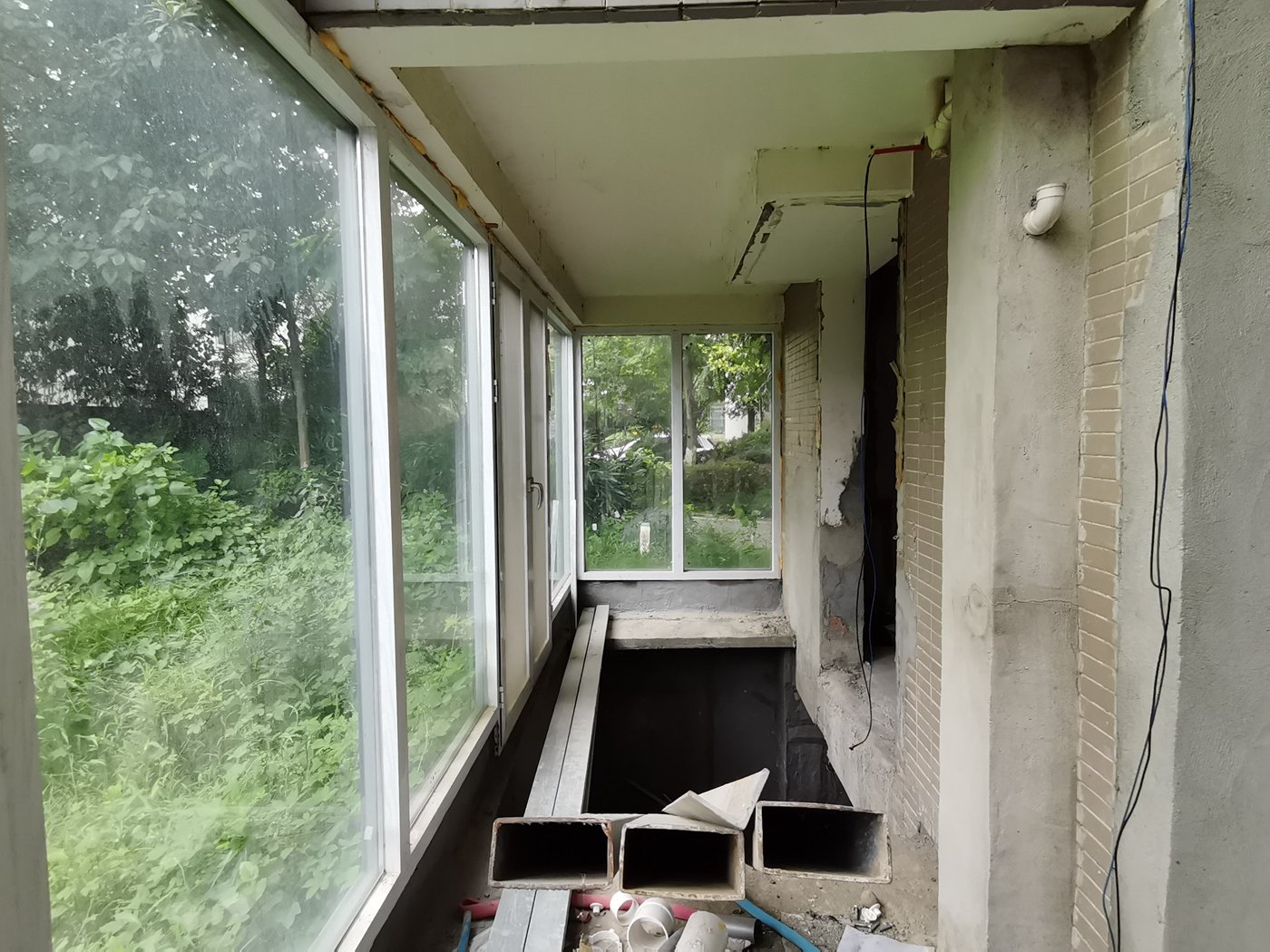 绵阳石桥铺片区 万豪尊品五房125.8万 绵阳二手房