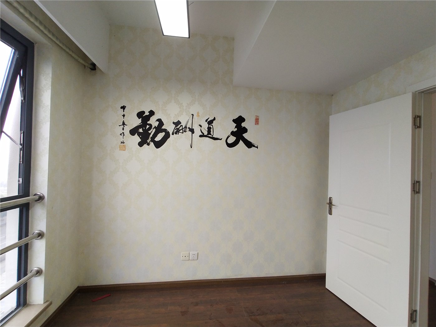 绵阳塘汛片区 万达SOHO一房60万 绵阳租房