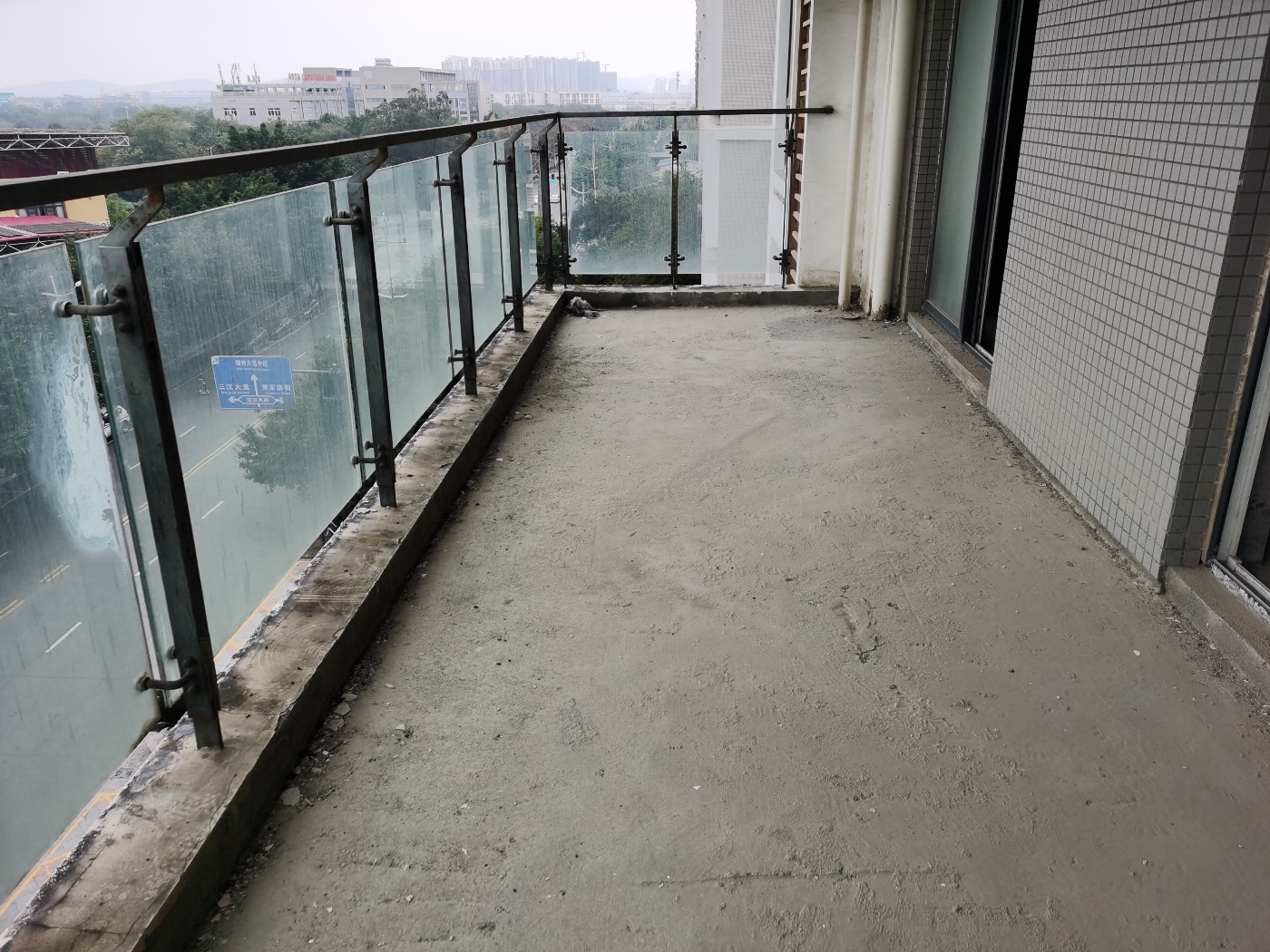 绵阳南湖汽车站片区 嘉来涪滨印象四房119万 绵阳二手房