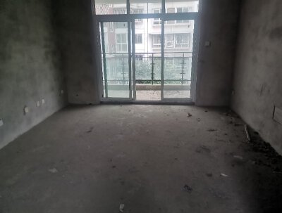 丰谷片区 丰谷上城三房40万