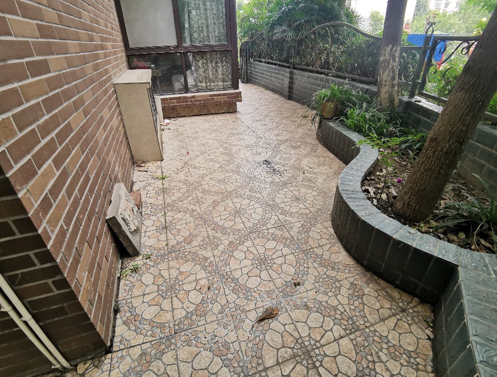 绵阳南湖汽车站片区 博雅海润广场三房95万 绵阳二手房