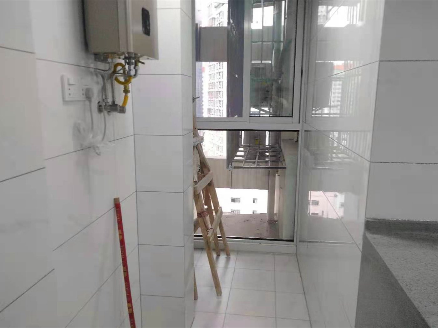 绵阳市中心片区 光明华都一房136万 绵阳二手房