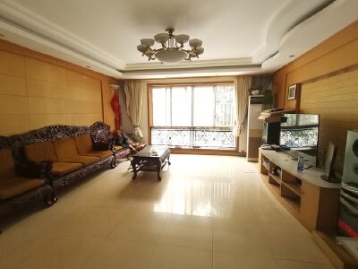 涪城区花园小区（涪城）4房1500元/月