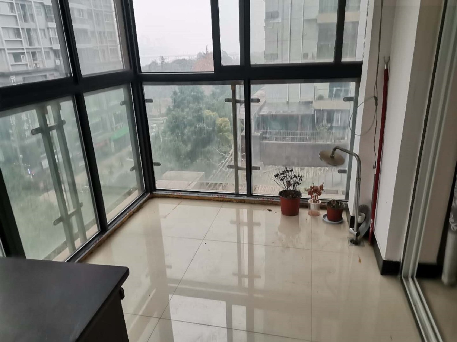 绵阳市中心片区 滨江世纪花园两房1650元/月 绵阳租房