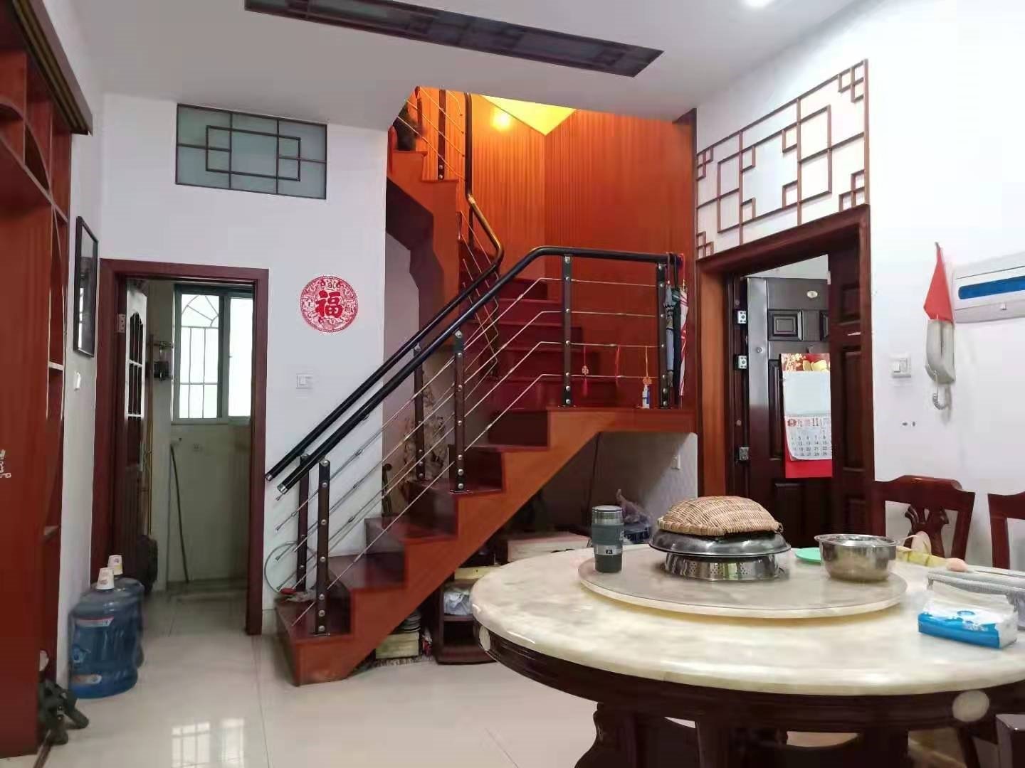 绵阳三汇绿岛，6室3厅3卫，233.00㎡，普装，售价184万 绵阳二手房