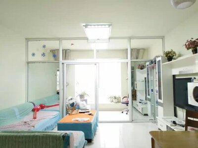 高新区凝祥晓月3房70万