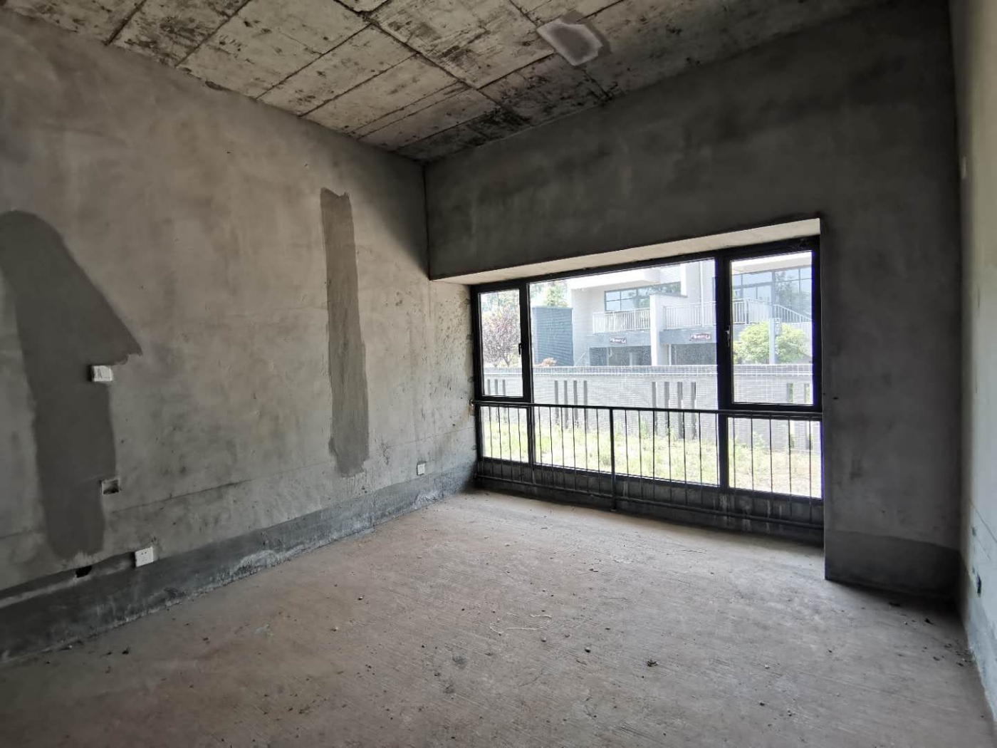绵阳游仙区长虹研发中心别墅小区6房550万 绵阳二手房
