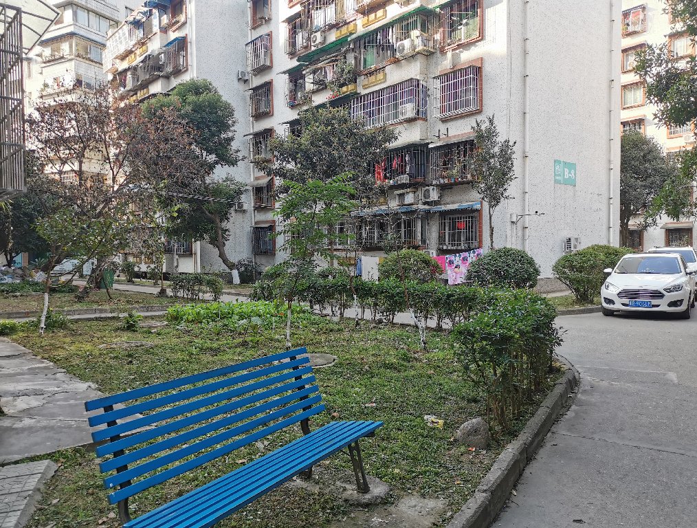 绵阳花园片区 花园小区（涪城）三房95万 绵阳二手房