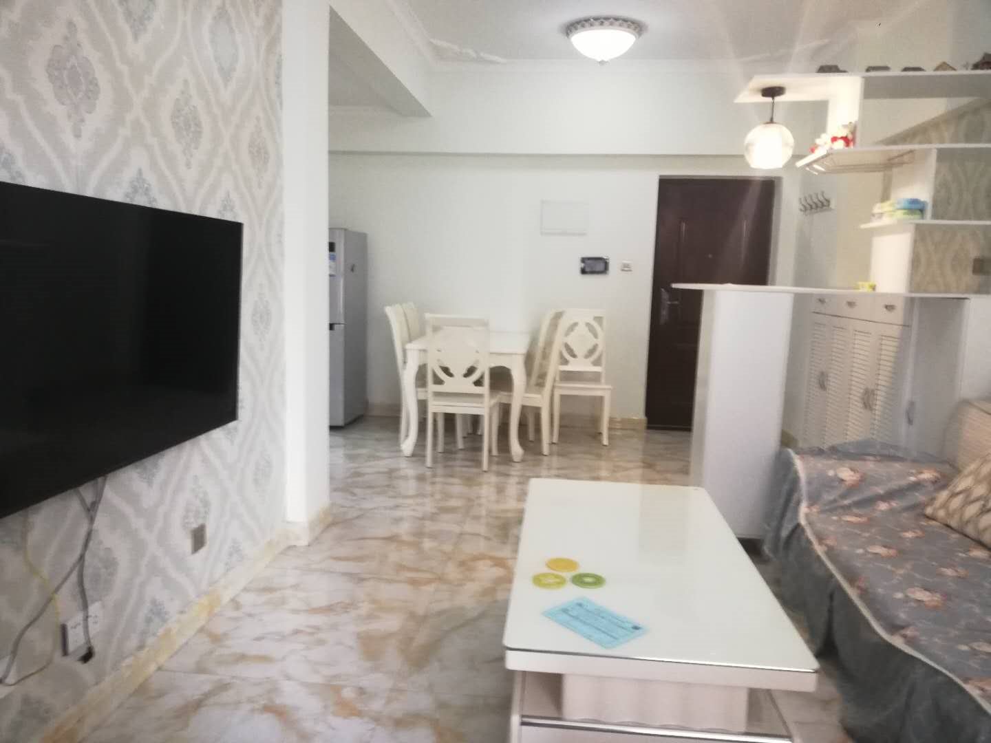 绵阳成绵路学区房 铁牛广场旁富临东方广场一室一厅一卫69万 绵阳租房
