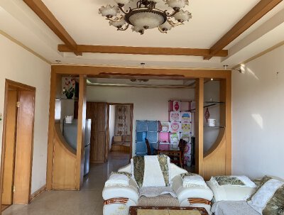 404片区 华丰小区两房72万