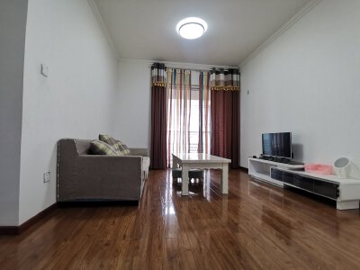 双碑片区 恒业塞纳阳光两房1100元/月