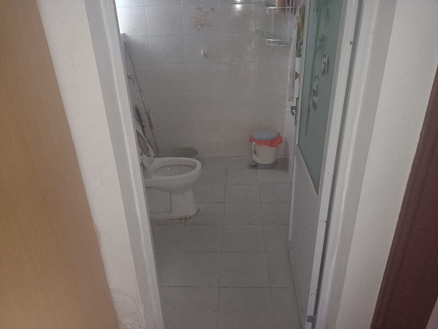绵阳亚川水岸枫景，5室2厅2卫，148.00㎡，普装，租金500元/月 绵阳租房