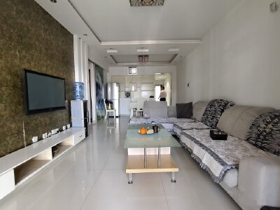 高水片区 长虹世纪城二期三房1500元/月