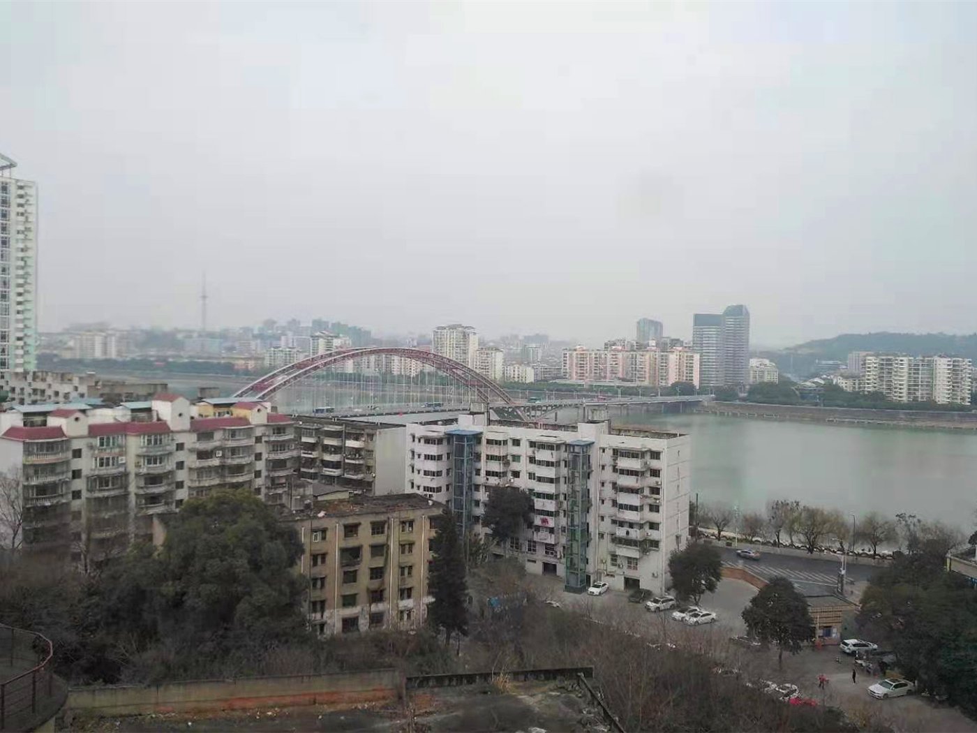 绵阳涪城区 鑫龙小区4房168万 绵阳二手房