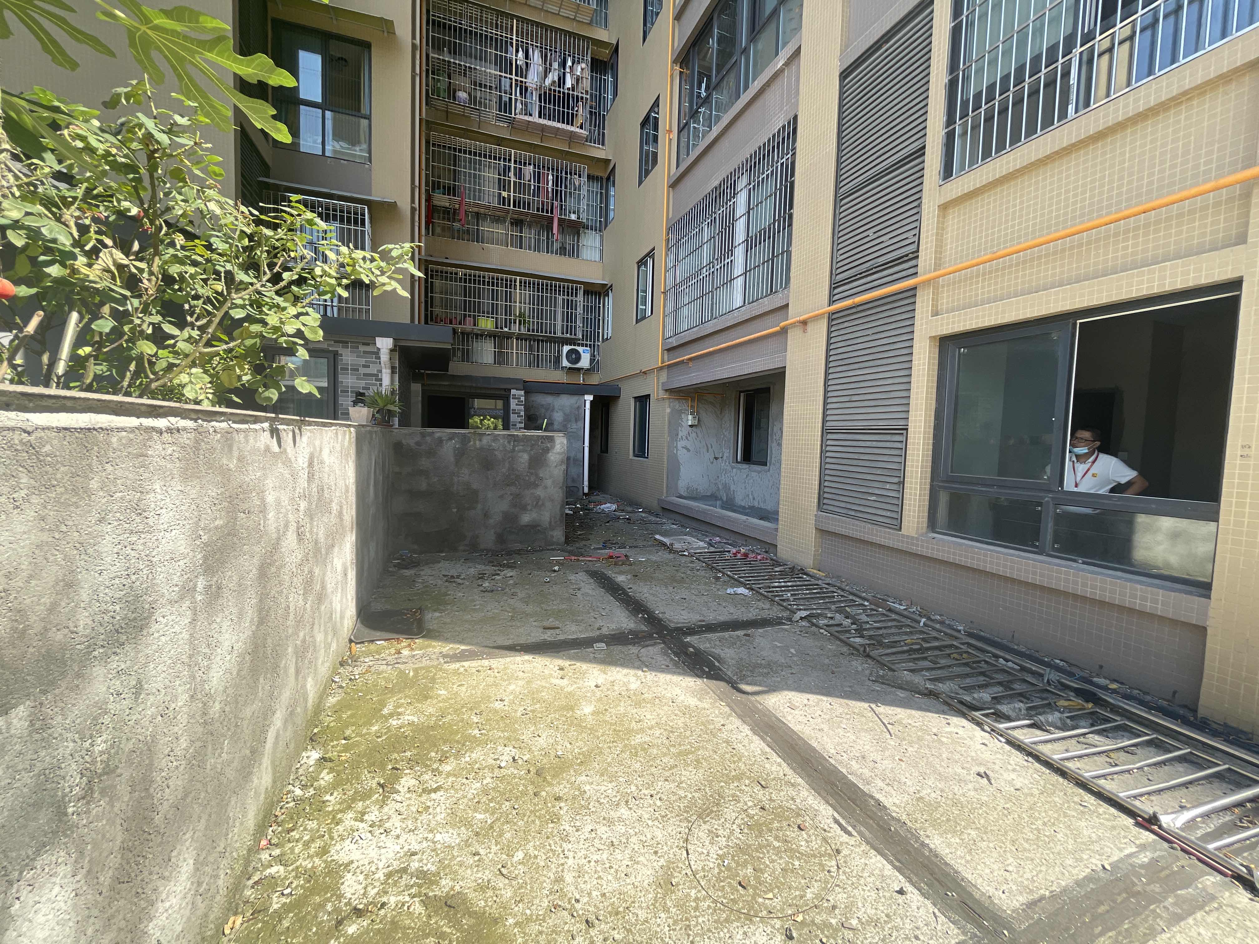 绵阳安州区安州二区华西欧洲花园4房112平米 带打大露台 绵阳二手房