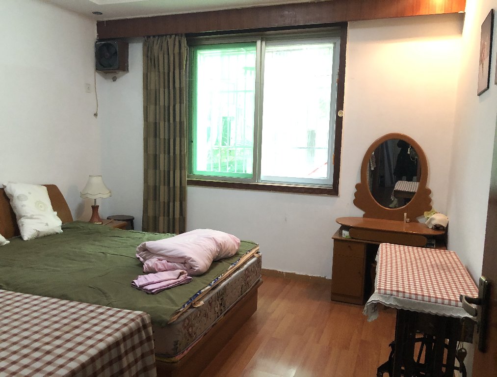 绵阳广厦景园B区，3室2厅2卫，135.00㎡，简装，租金1000元/月 绵阳租房