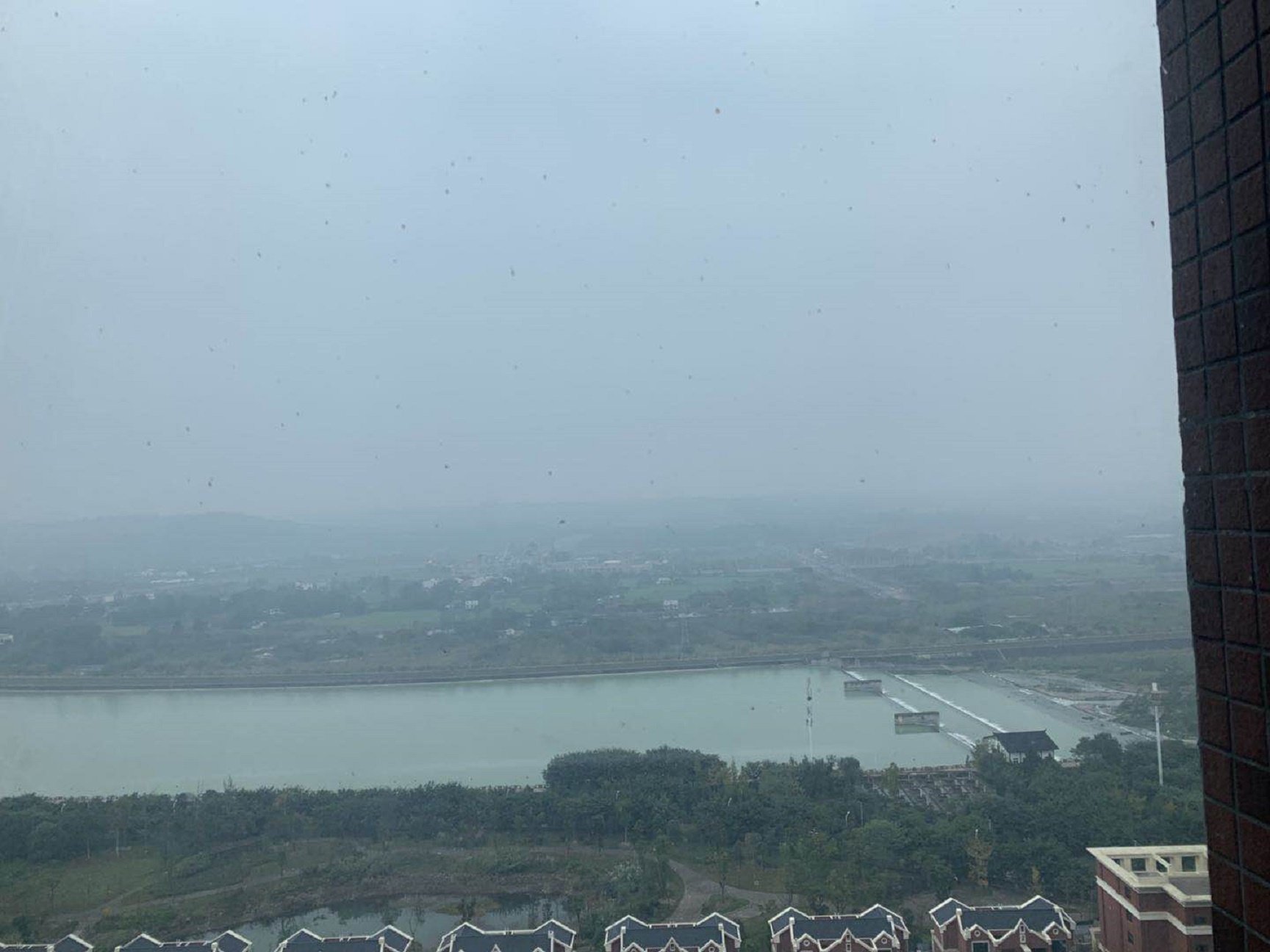 绵阳安州区 江与城（二手房）4房110万 绵阳二手房