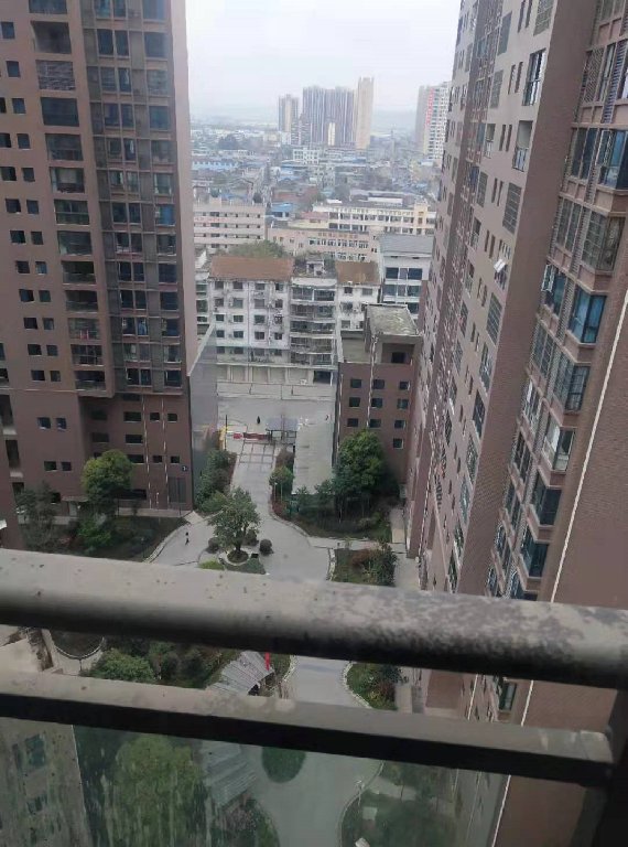 绵阳安州区 荣华国际广场3房72万 绵阳二手房