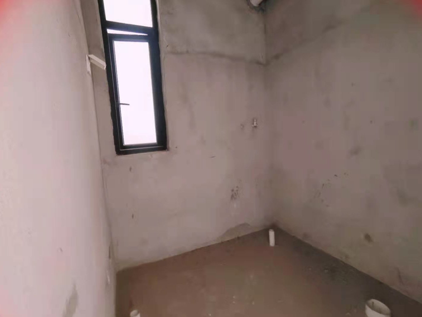 绵阳中华坊，6室3厅3卫，241.79㎡，毛坯，售价280万 绵阳二手房