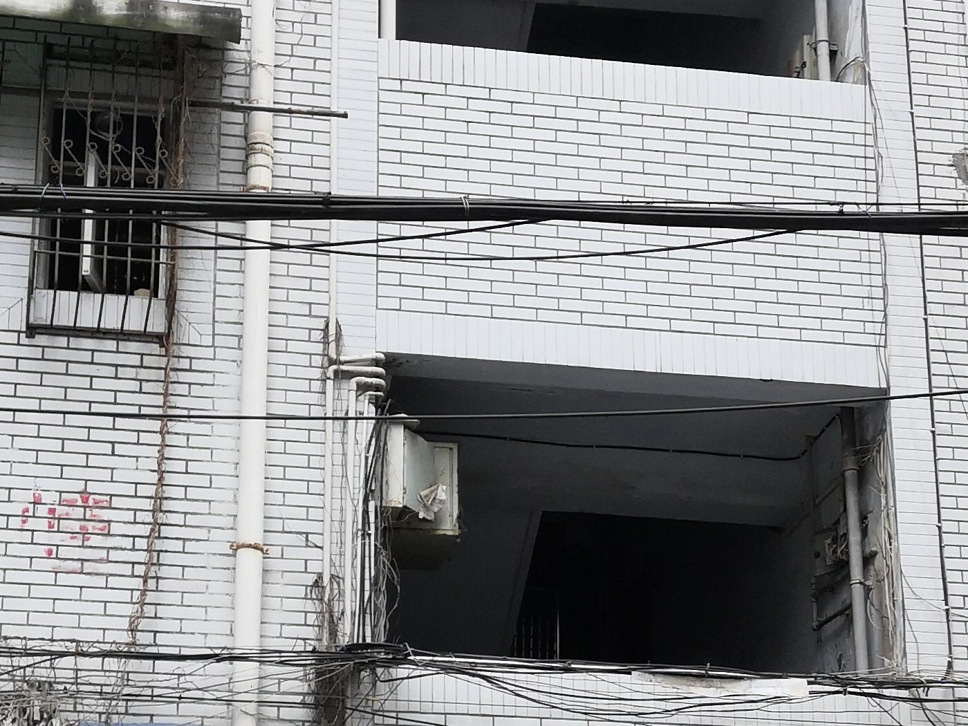 绵阳涪城区 油坊街82号院4房148万 绵阳二手房