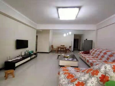 涪城区 未来城2房82.8万