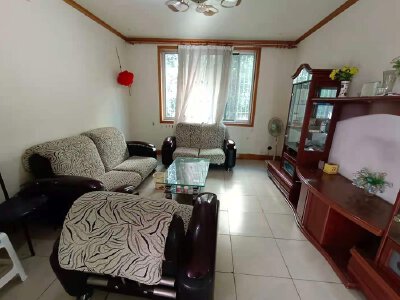 涪城区 益多园3房1300元/月