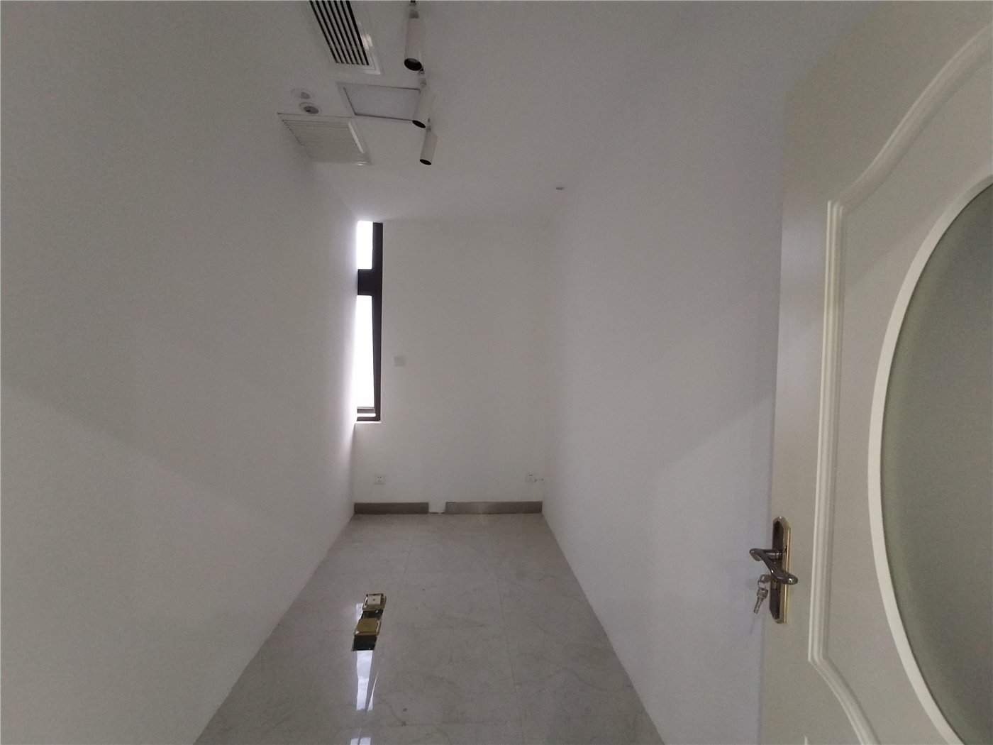 绵阳经开区 万达SOHO0房2000元/月 绵阳租房