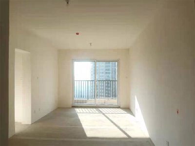 经开区 中梁壹号院（住）3房75万