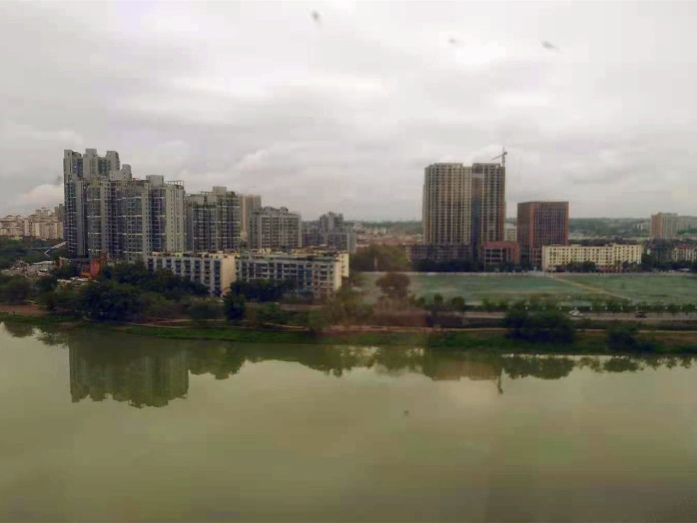 绵阳市中心片区 长兴江岸精典三房138万 绵阳二手房