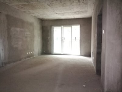 樟树路 三台长虹天樾三房86万