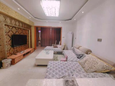 双碑片区 恒业塞纳阳光三房246万