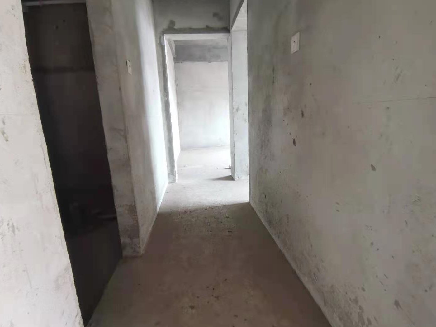 绵阳科创园区 双语雅苑3房82万 绵阳二手房