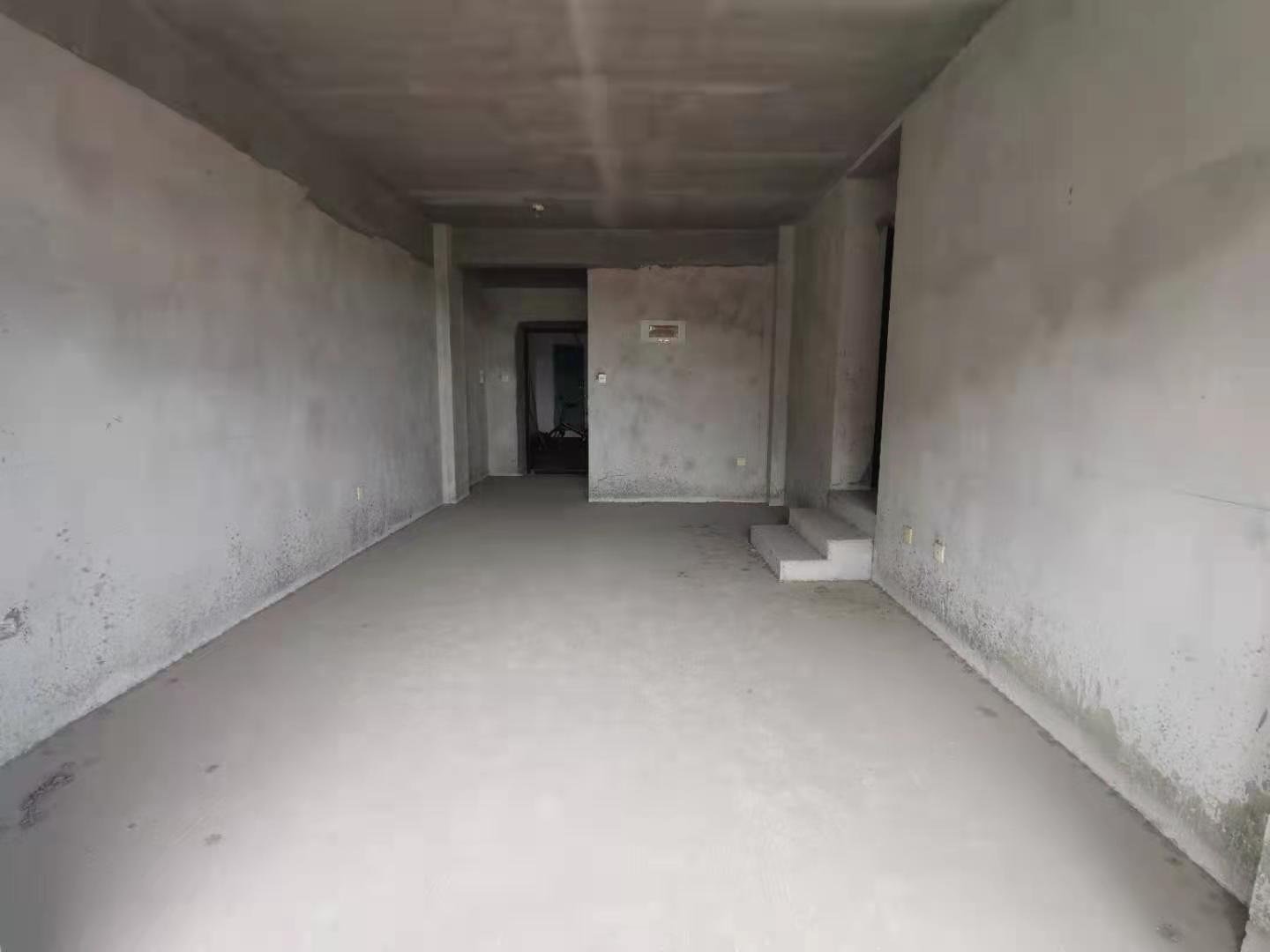 绵阳科创园区 双语雅苑3房82万 绵阳二手房