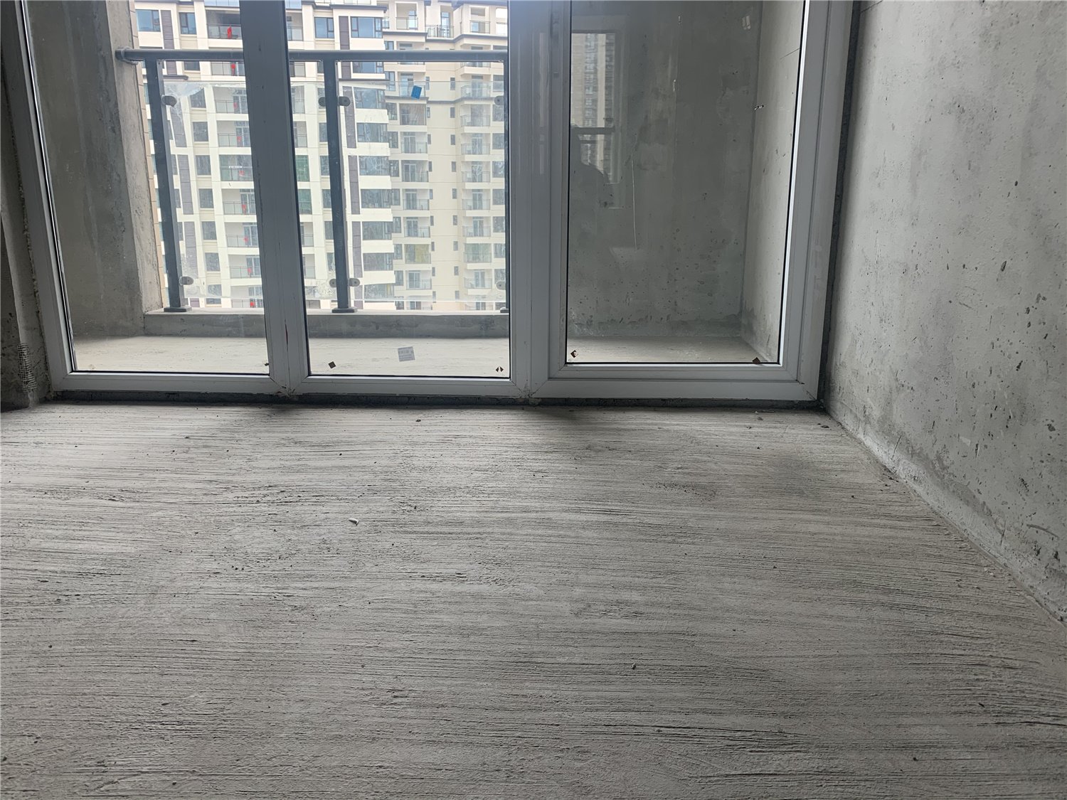 绵阳经开区 福阳广场4房96万 绵阳二手房