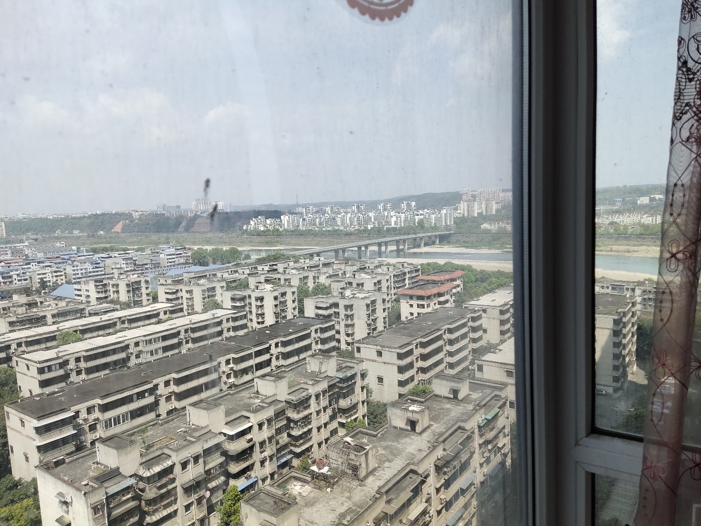 绵阳绵阳长虹世纪城一期，2室2厅1卫，89.00㎡，精装，售价79.8万 绵阳二手房