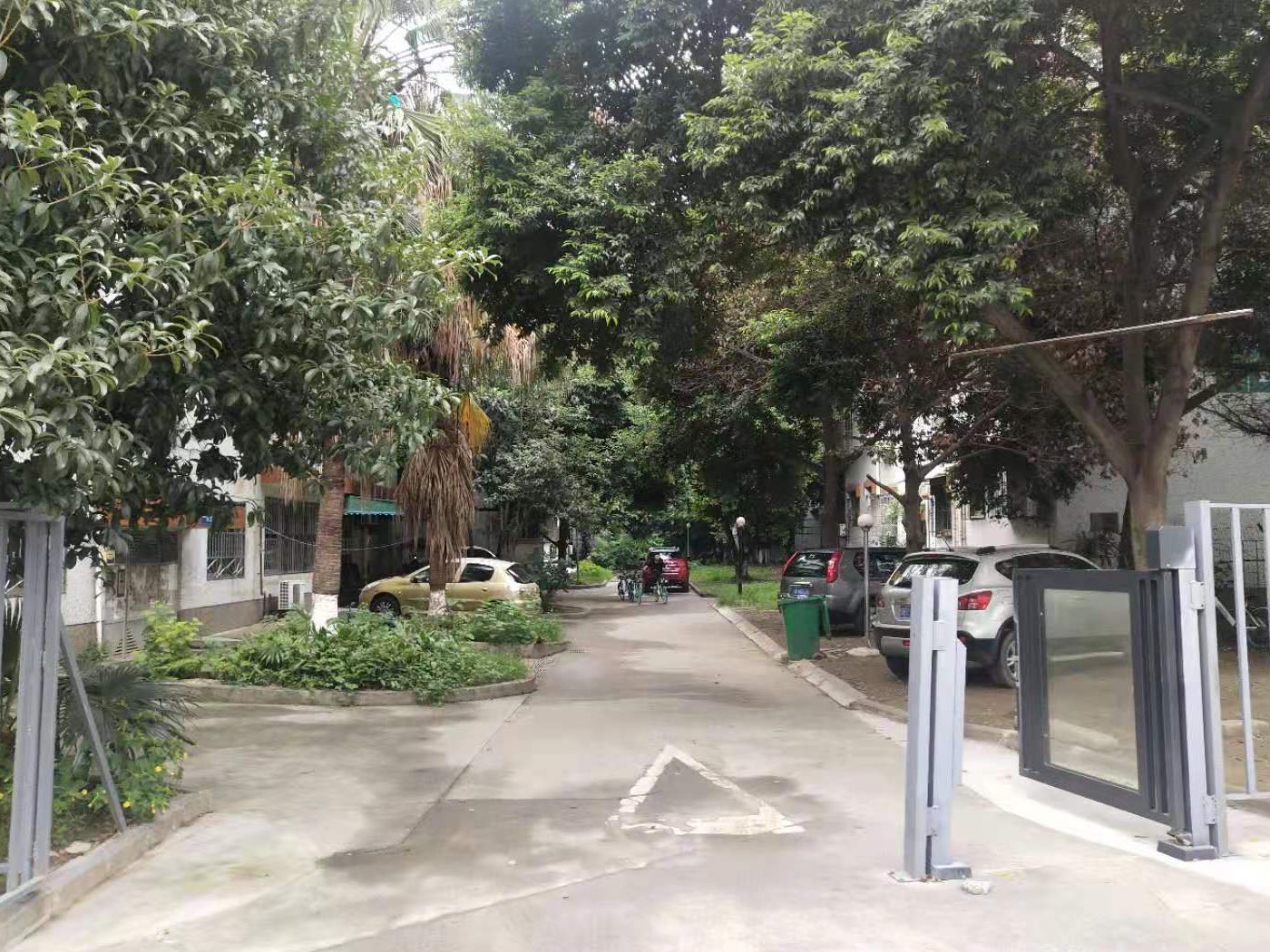 绵阳花园片区 花园小区（涪城）三房1400元/月 绵阳租房