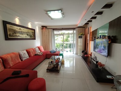 涪城区 丽景花城3房92万