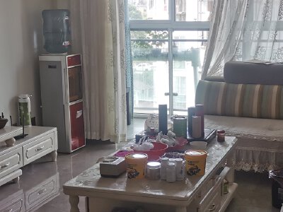 经开区 亚川水岸枫景2房45万