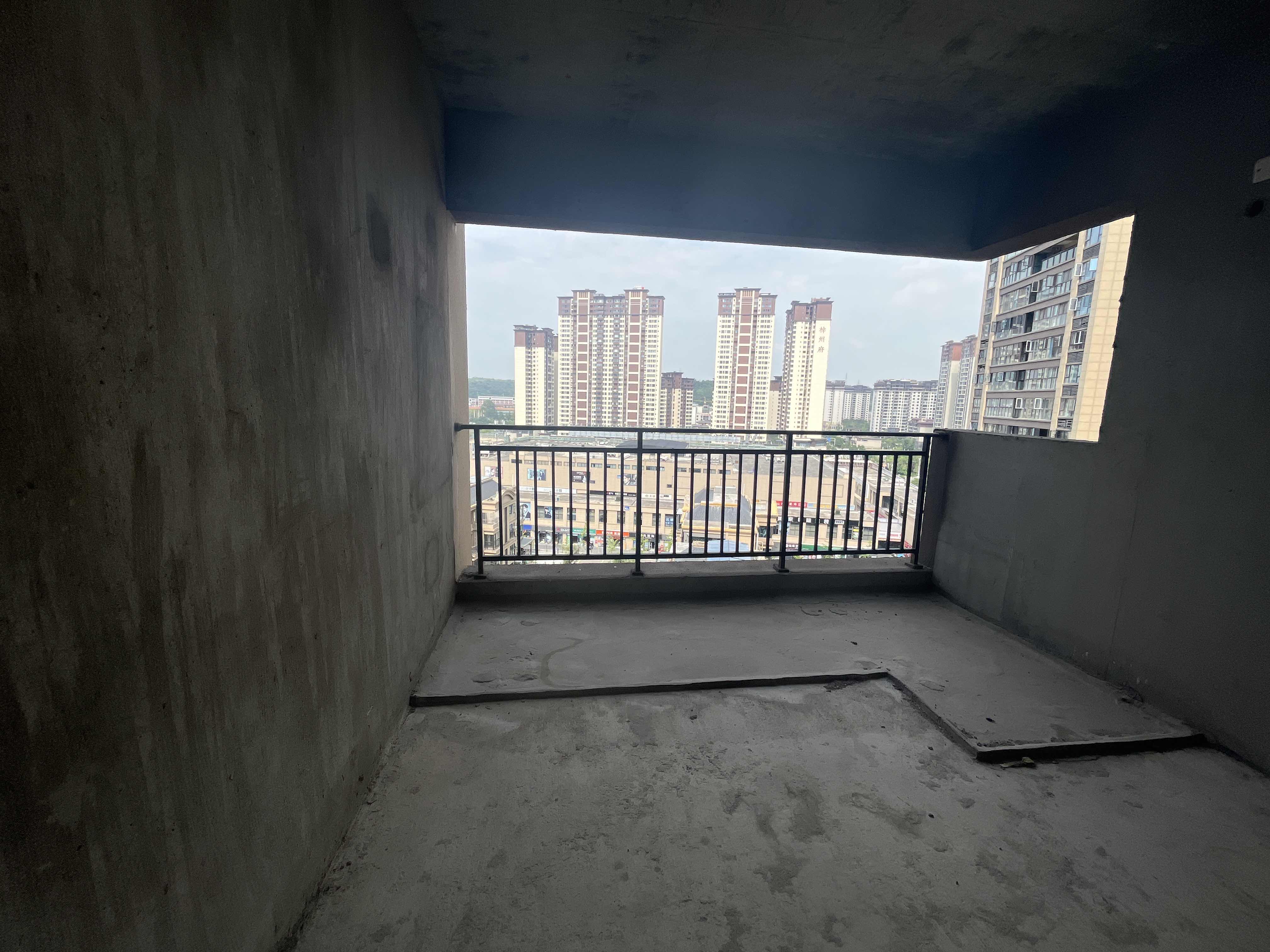绵阳三台区梓州干道圣桦公馆3房108平米73万 绵阳租房