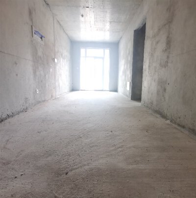 经开区 福阳广场3房81万