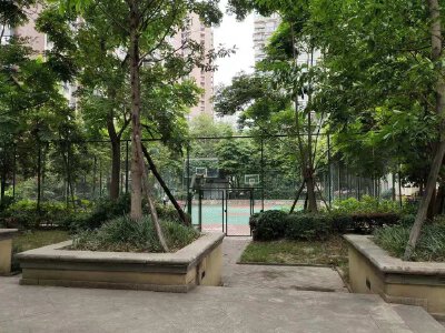 115万恒业塞纳阳光4室好房