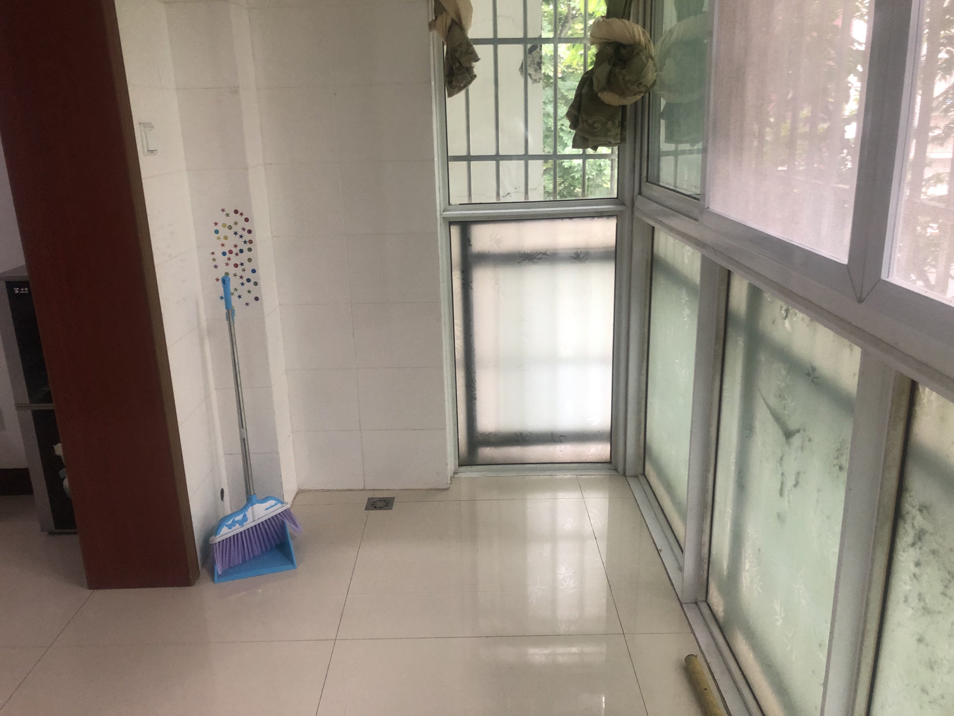 绵阳樟树路 米兰阳光两房958.33元/月 绵阳租房