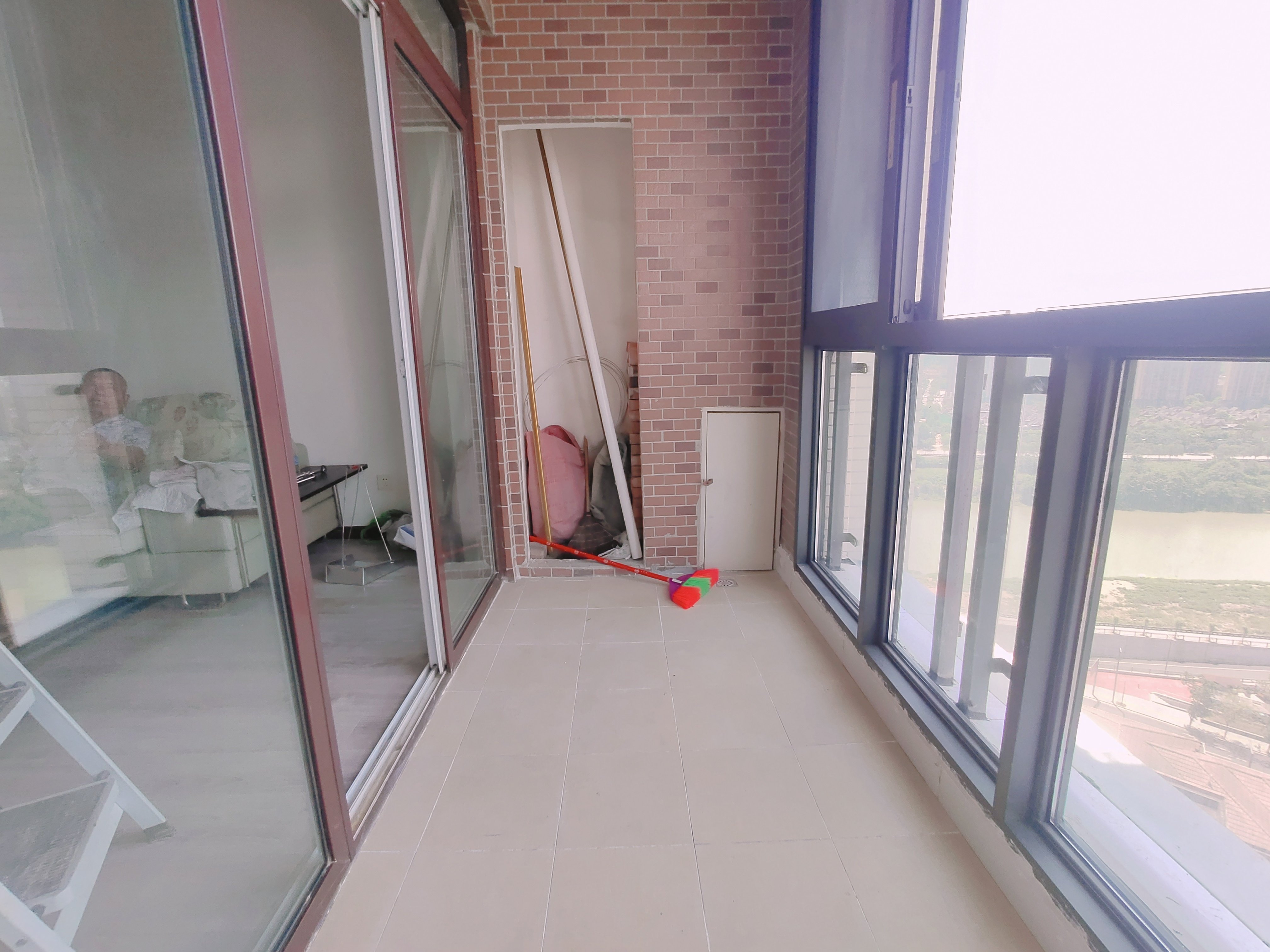绵阳双碑片区 兴发金域丽江两房1500元/月 绵阳租房