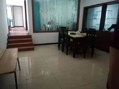 市中心片区 富临外滩花园三房130万