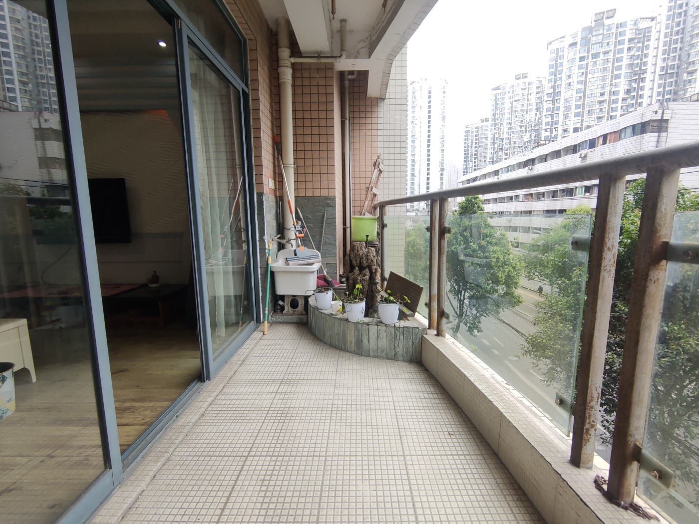 绵阳市中心片区 愿望帝景两房1600元/月 绵阳租房